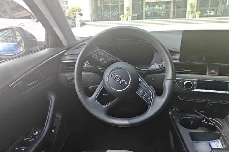 Used Audi A4 2022 allroad quattro Snow Sports Edition Steering Wheel