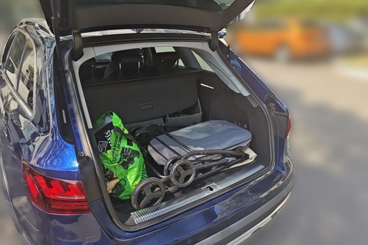 Used Audi A4 2022 allroad quattro Snow Sports Edition Trunk