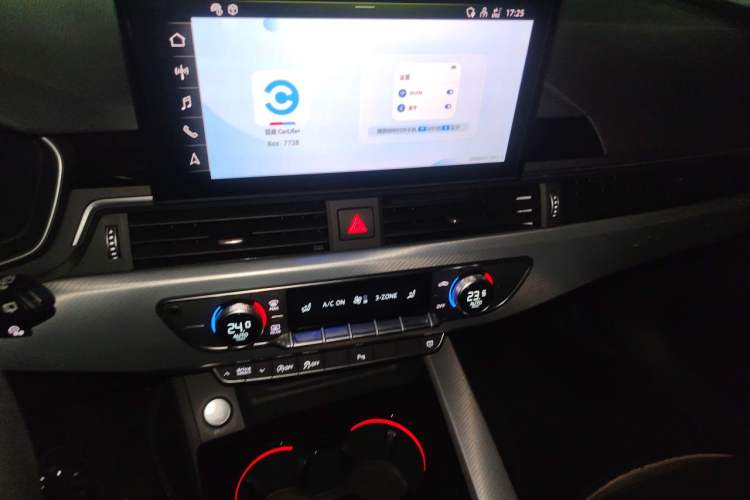 Used Audi A4 2022 Avant 40 TFSI Fashion Dynamic Model Audio And AC Panel