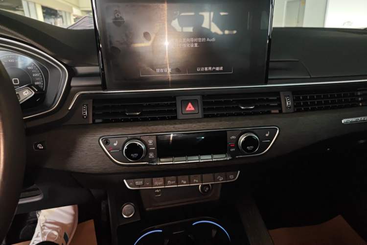 Used Audi A4 2022 allroad quattro Audio And AC Panel