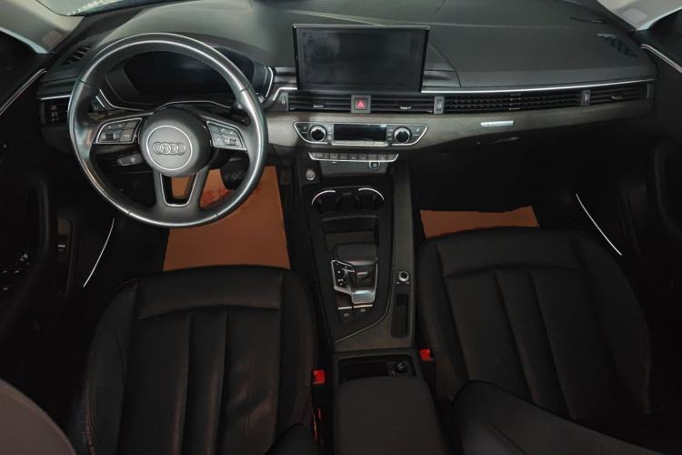 Used Audi A4 2022 allroad quattro Center Console