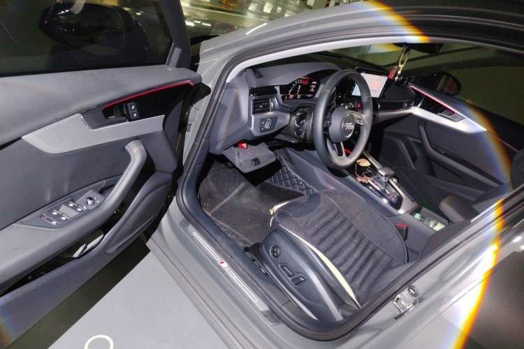 Used Audi A4 2022 Avant 40 TFSI Fashion Dynamic Model Driver Seat