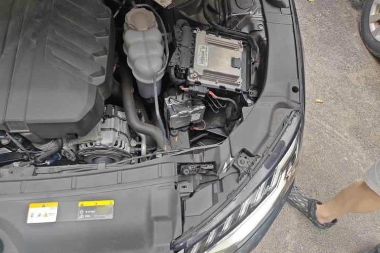 Used Audi A4 2022 Avant 40 TFSI Fashion Dynamic Model Engine Bay Left