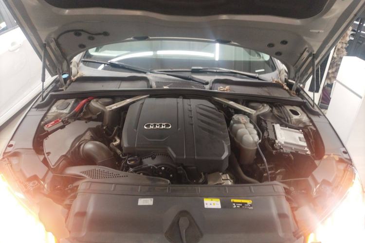 Used Audi A4 2022 Avant 40 TFSI Fashion Dynamic Model Engine Bay