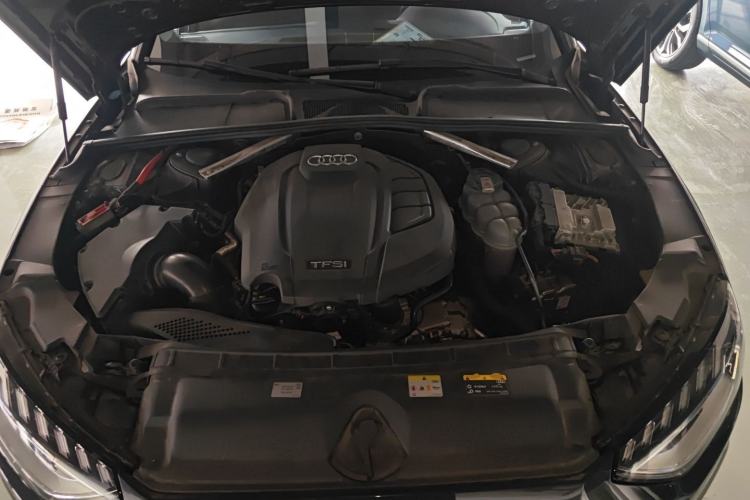 Used Audi A4 2022 allroad quattro Engine Bay