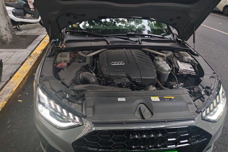 Used Audi A4 2022 Avant 40 TFSI Fashion Dynamic Model Engine Bay Right