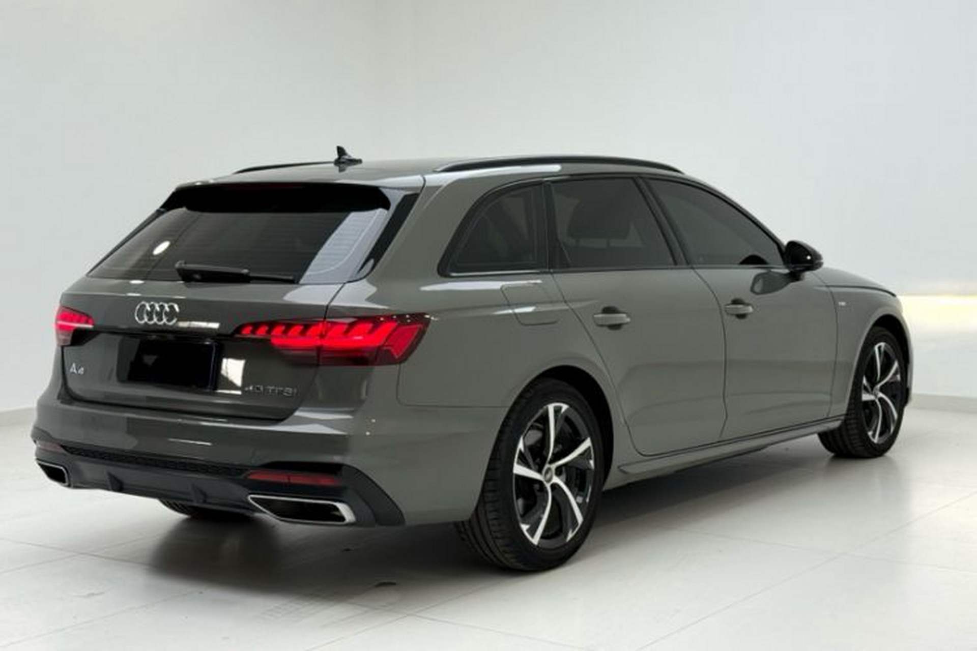 Used Audi A4 2022 Avant 40 TFSI Fashion Dynamic Model Exterior 7