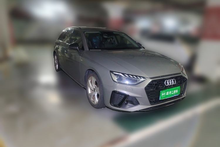 Used Audi A4 2022 Avant 40 TFSI Fashion Dynamic Model Front Right 45 Deg