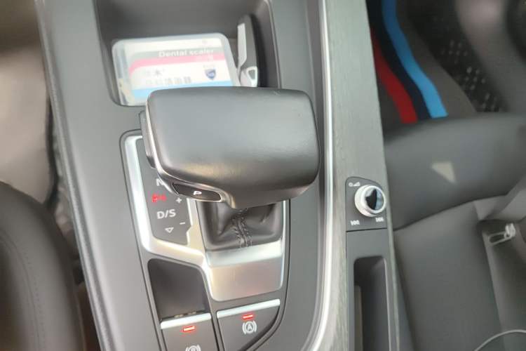 Used Audi A4 2022 allroad quattro Gear Lever