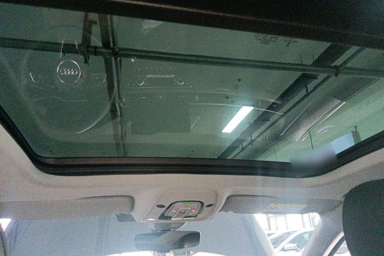 Used Audi A4 2022 allroad quattro Headliner