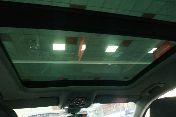 Used Audi A4 2022 Avant 40 TFSI Fashion Dynamic Model Headliner