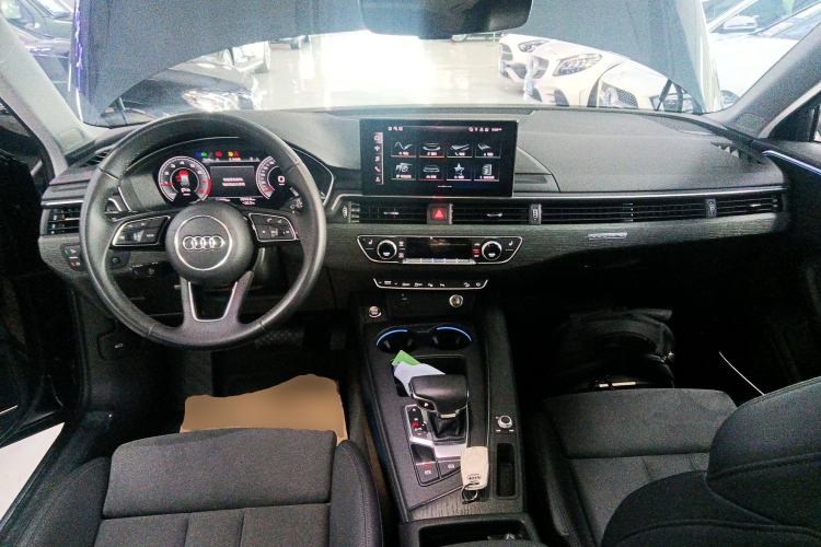 Used Audi A4 2022 allroad quattro Interior 2