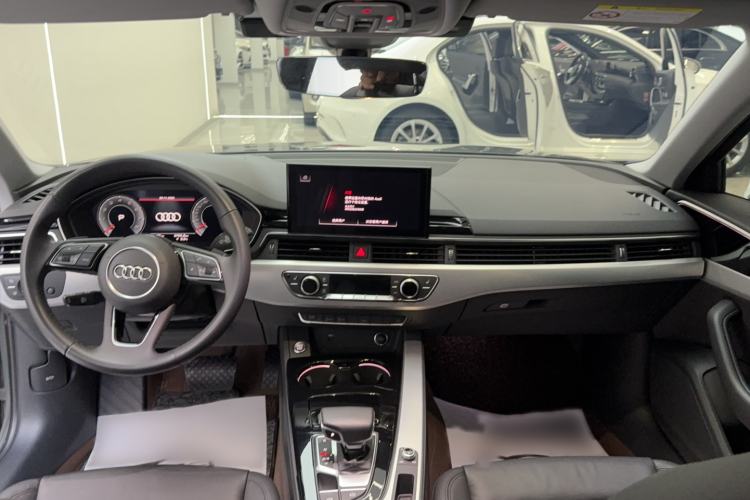 Used Audi A4 2022 Avant 40 TFSI Fashion Dynamic Model Interior 3