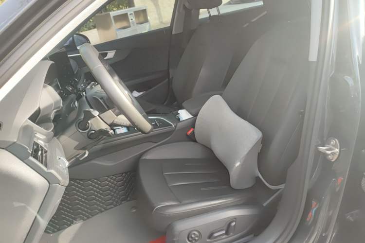 Used Audi A4 2022 allroad quattro Left Front Seat