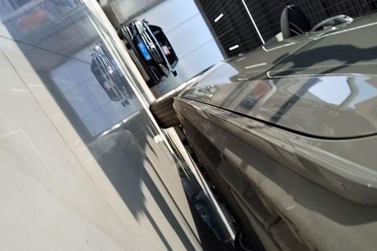 Used Audi A4 2022 Avant 40 TFSI Fashion Dynamic Model Left Side Sill