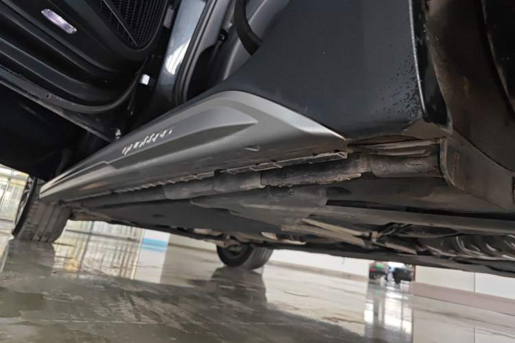 Used Audi A4 2022 allroad quattro Left Side Sill