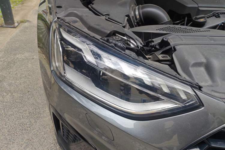 Used Audi A4 2022 Avant 40 TFSI Fashion Dynamic Model Right Front Headlight
