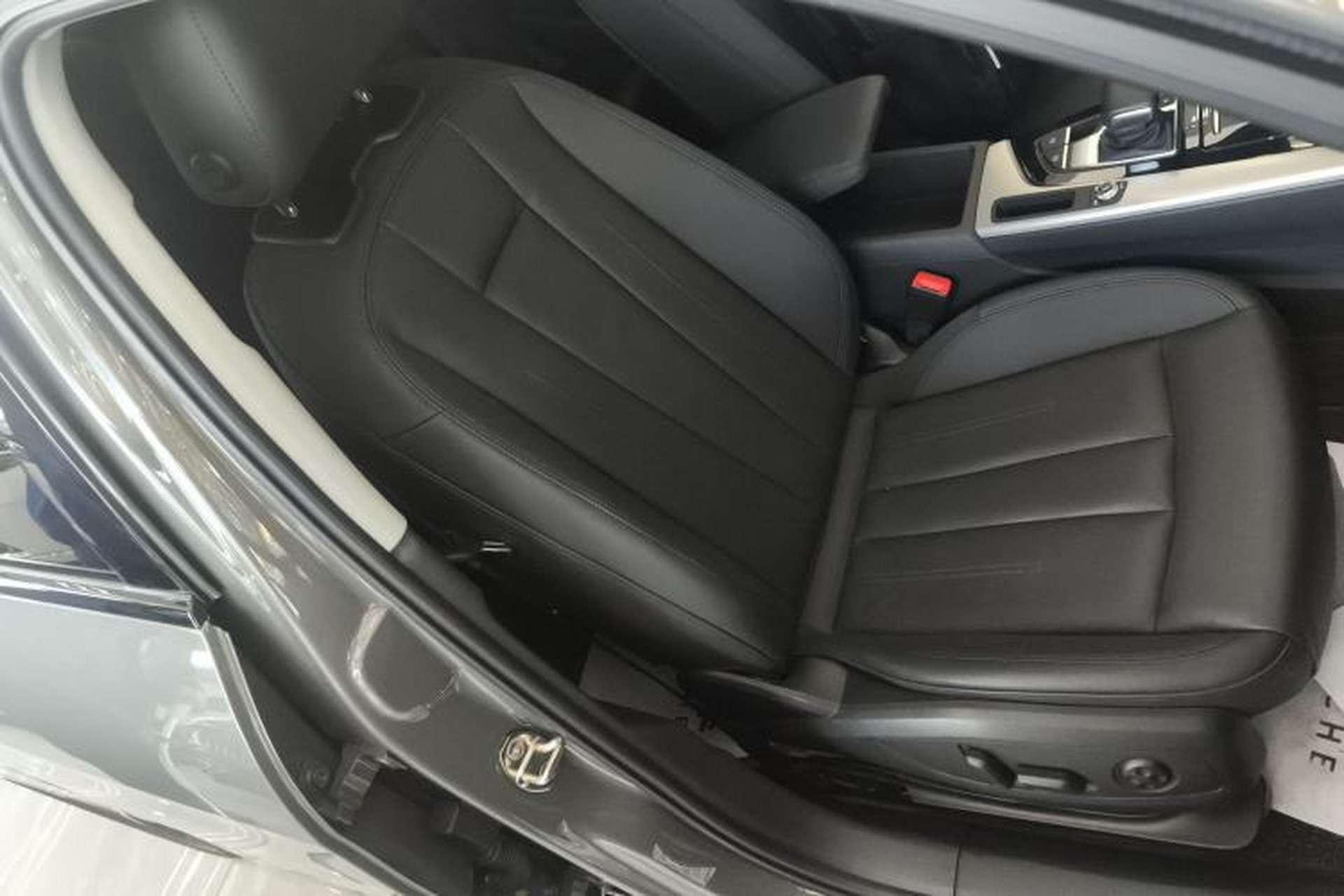Used Audi A4 2022 Avant 40 TFSI Fashion Dynamic Model Right Front Seat
