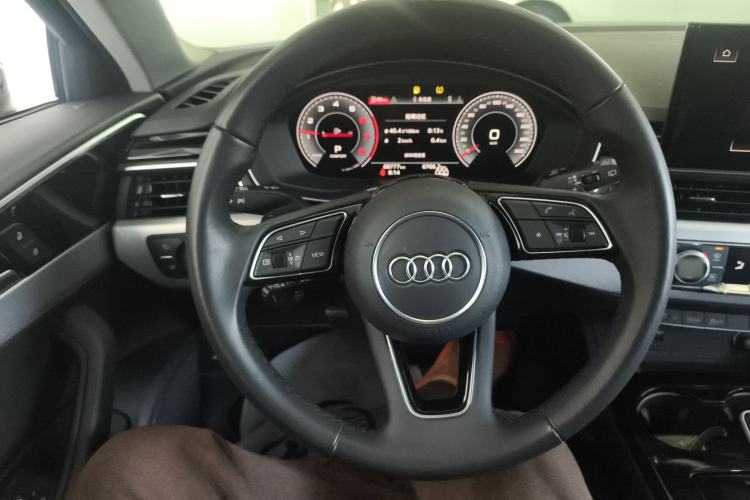 Used Audi A4 2022 Avant 40 TFSI Fashion Dynamic Model Steering Wheel