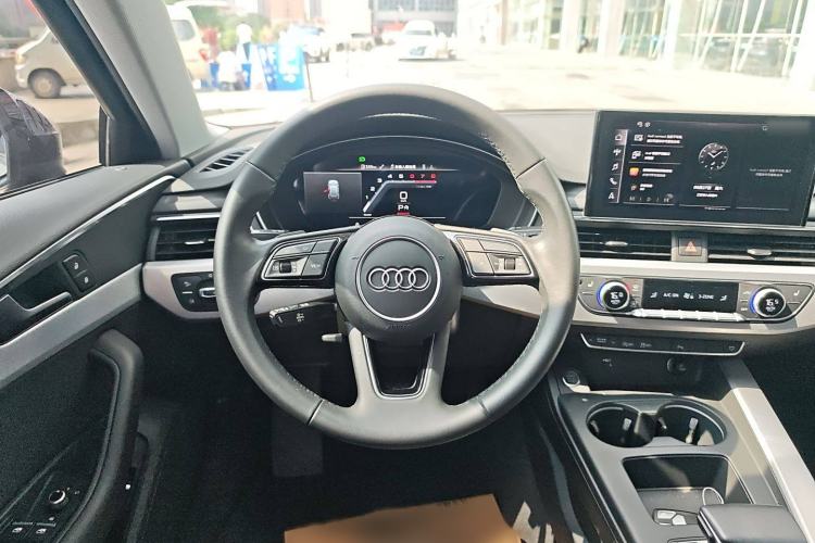 Used Audi A4 2022 Avant 40 TFSI Fashion Dynamic Model Steering Wheel