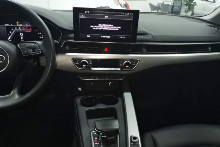Used Audi A4 2022 Avant 40 TFSI Fashion Dynamic Model Audio And AC Panel