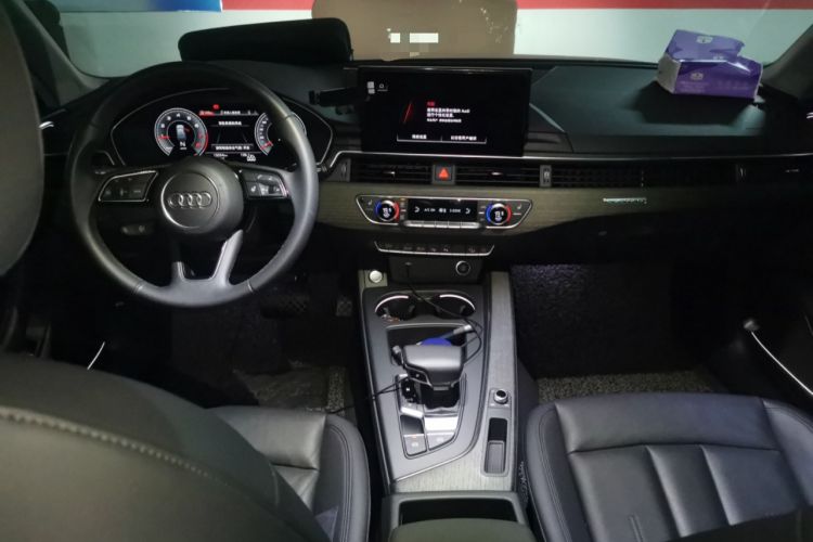 Used Audi A4 2022 allroad quattro Center Console