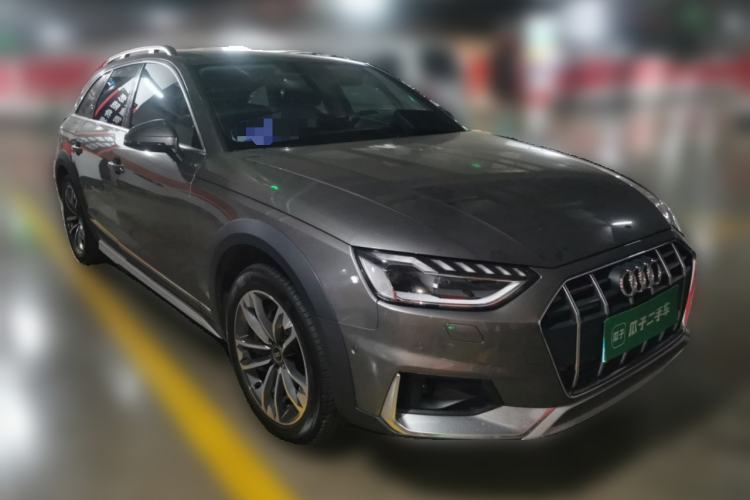 Used Audi A4 2022 allroad quattro Front Right 45 Deg