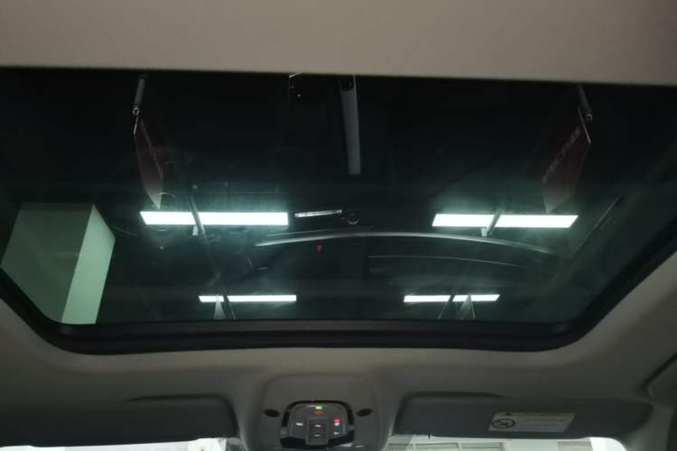 Used Audi A4 2022 Avant 40 TFSI Fashion Dynamic Model Headliner