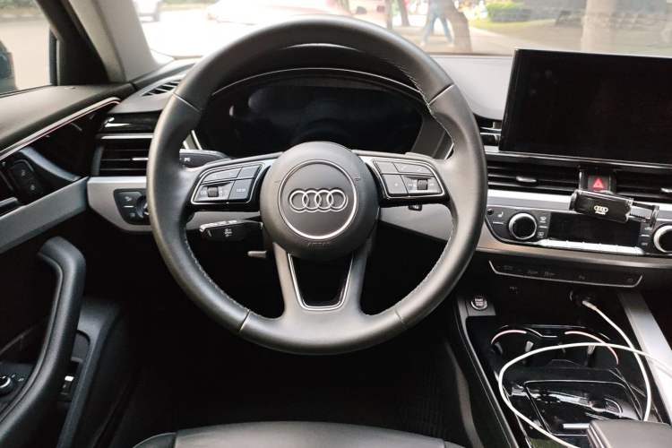 Used Audi A4 2022 Avant 40 TFSI Fashion Dynamic Model Steering Wheel