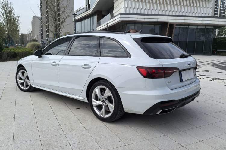 Used Audi A4 2022 Avant 40 TFSI Fashion Dynamic Model Exterior 5