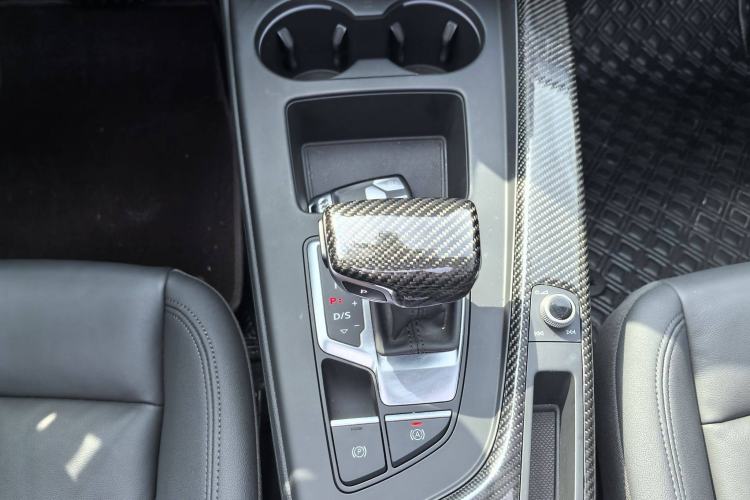 Used Audi A4 2022 Avant 40 TFSI Fashion Dynamic Model Interior 6