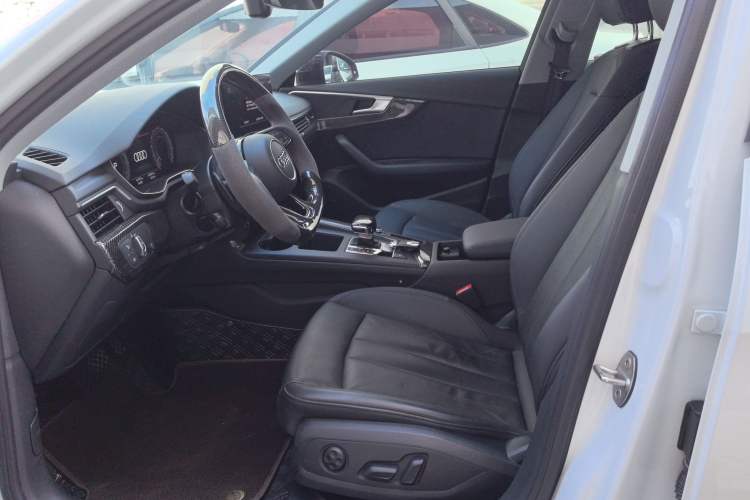 Used Audi A4 2022 Avant 40 TFSI Fashion Dynamic Model Left Front Seat