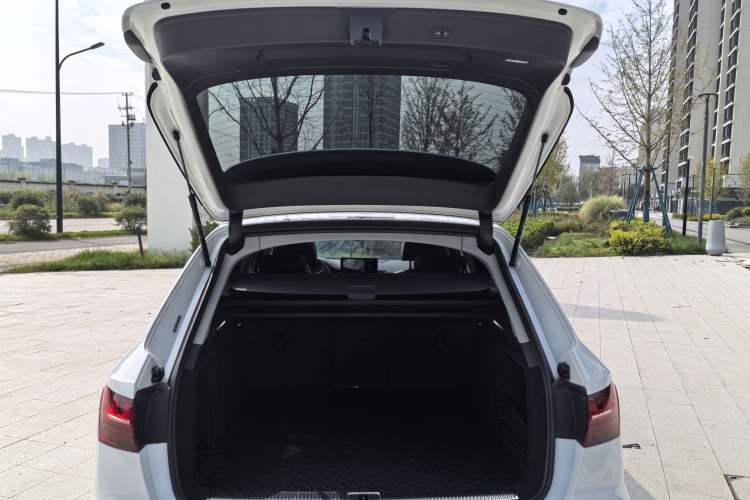 Used Audi A4 2022 Avant 40 TFSI Fashion Dynamic Model Trunk