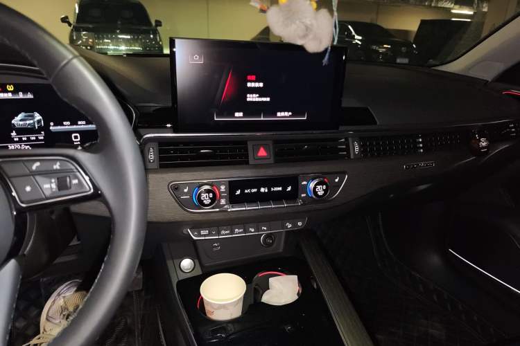 Used Audi A4 2023 allroad quattro Audio And AC Panel