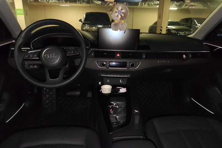 Used Audi A4 2023 allroad quattro Center Console