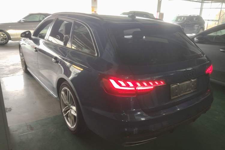 Used Audi A4 2023 Avant 40 TFSI Luxury Dynamic Model Rear Left 45 Deg