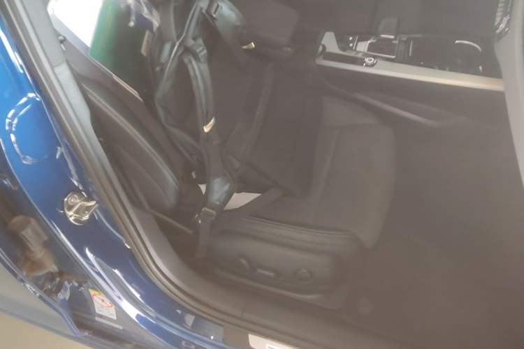 Used Audi A4 2023 Avant 40 TFSI Luxury Dynamic Model Right Front Seat