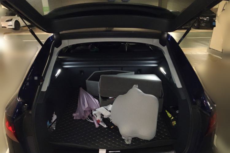 Used Audi A4 2023 allroad quattro Trunk