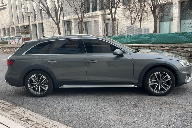 Used Audi A4 2023 allroad quattro Exterior 2