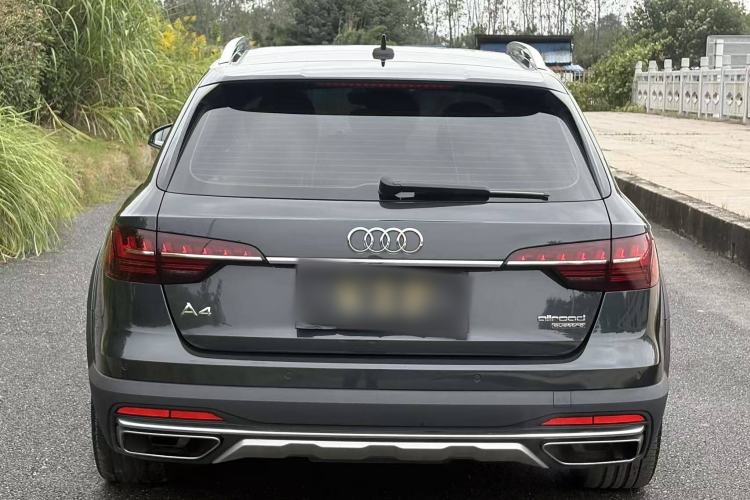 Used Audi A4 2023 allroad quattro Exterior 4
