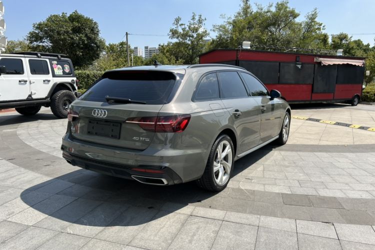 Used Audi A4 2023 Avant 40 TFSI Fashionable and Dynamic Model Exterior 6
