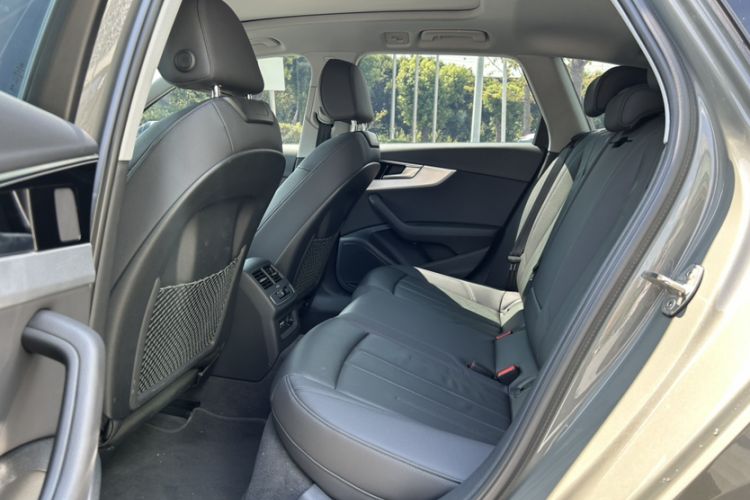 Used Audi A4 2023 Avant 40 TFSI Fashionable and Dynamic Model Interior 6