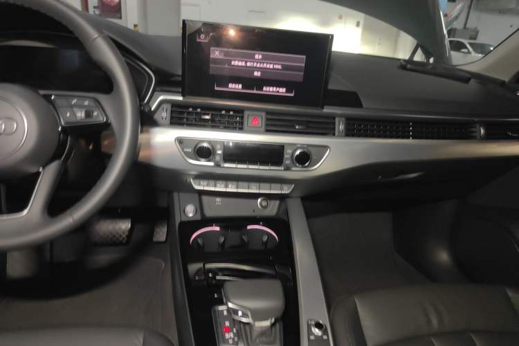 Used Audi A4 2023 Avant 40 TFSI Fashionable and Dynamic Model Audio And AC Panel