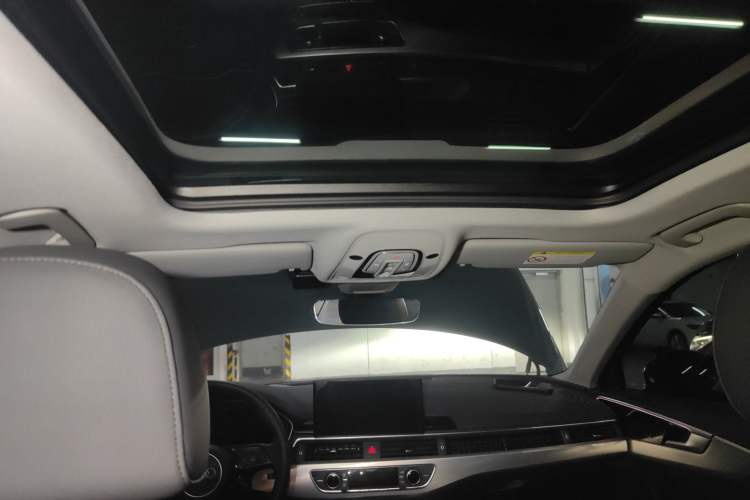 Used Audi A4 2023 Avant 40 TFSI Fashionable and Dynamic Model Headliner