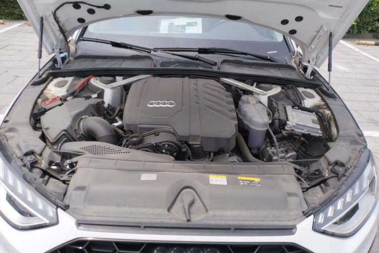 Used Audi A4 2023 Avant 40 TFSI Fashionable and Dynamic Model Engine Bay