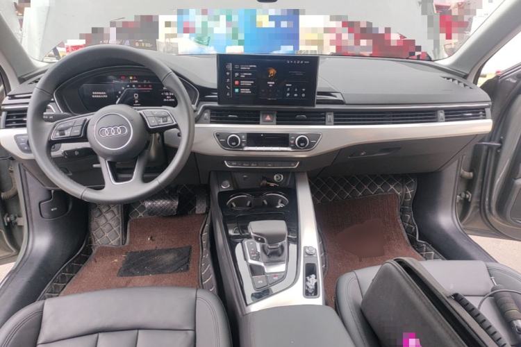 Used Audi A4 2024 Avant 40 TFSI Fashion Sport Model Center Console