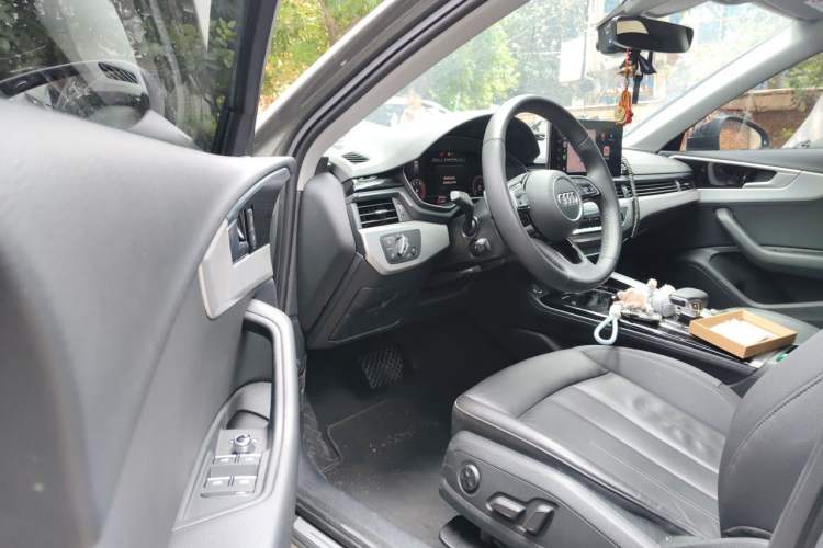 Used Audi A4 2024 Avant 40 TFSI Fashion Sport Model Driver Seat