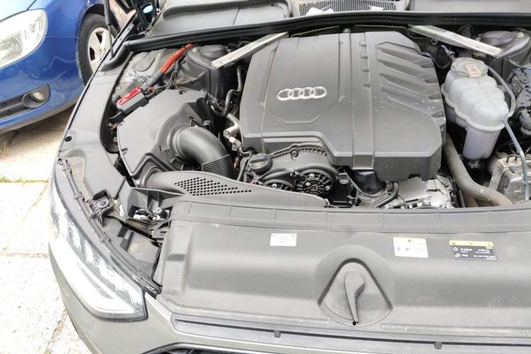 Used Audi A4 2024 Avant 40 TFSI Fashion Sport Model Engine Bay Right