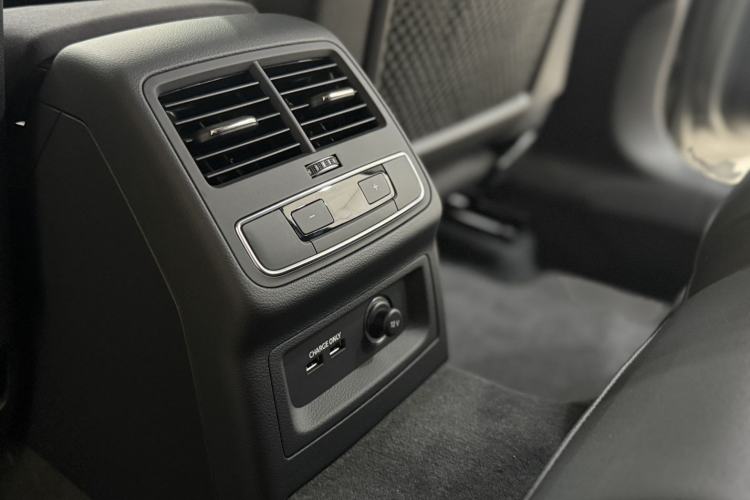 Used Audi A4 2024 Avant 40 TFSI Fashion Sport Model Interior 6