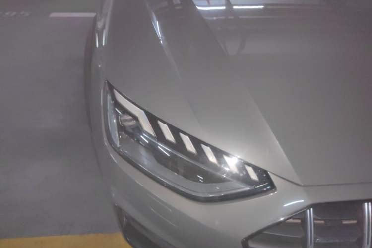 Used Audi A4 2024 allroad quattro 45 TFSI Right Front Headlight